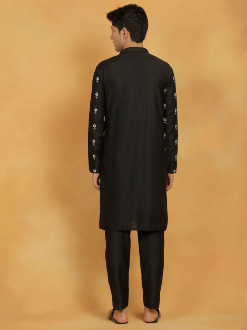 Vastramay Men's Black Cotton Blend Kurta And Pyjama Set